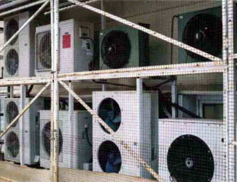 Nulidad del requerimiento del Ayuntamiento a una Comunidad de Propietarios para que insonorice los aparatos de aire acondicionado situados en la cubierta